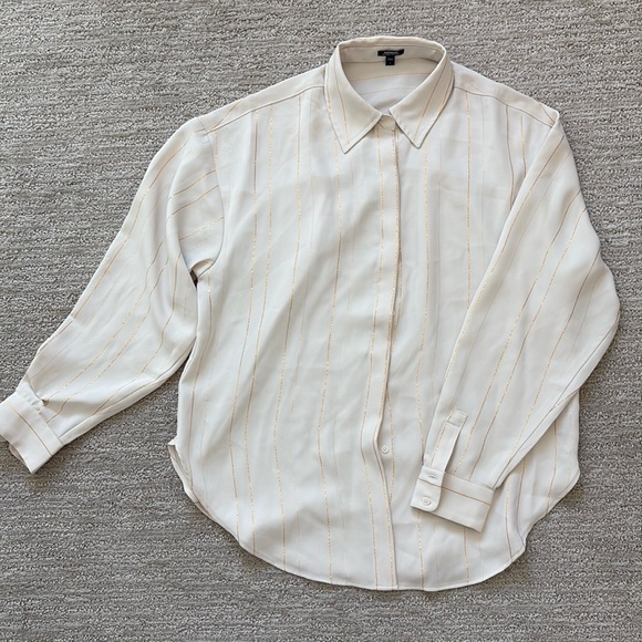 Woman’s Express Blouse in Cream and Gold - Picture 1 of 7